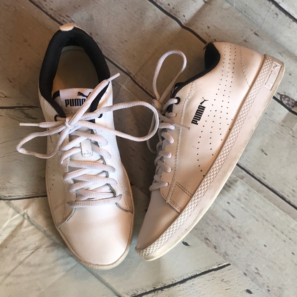 Puma Sneakers